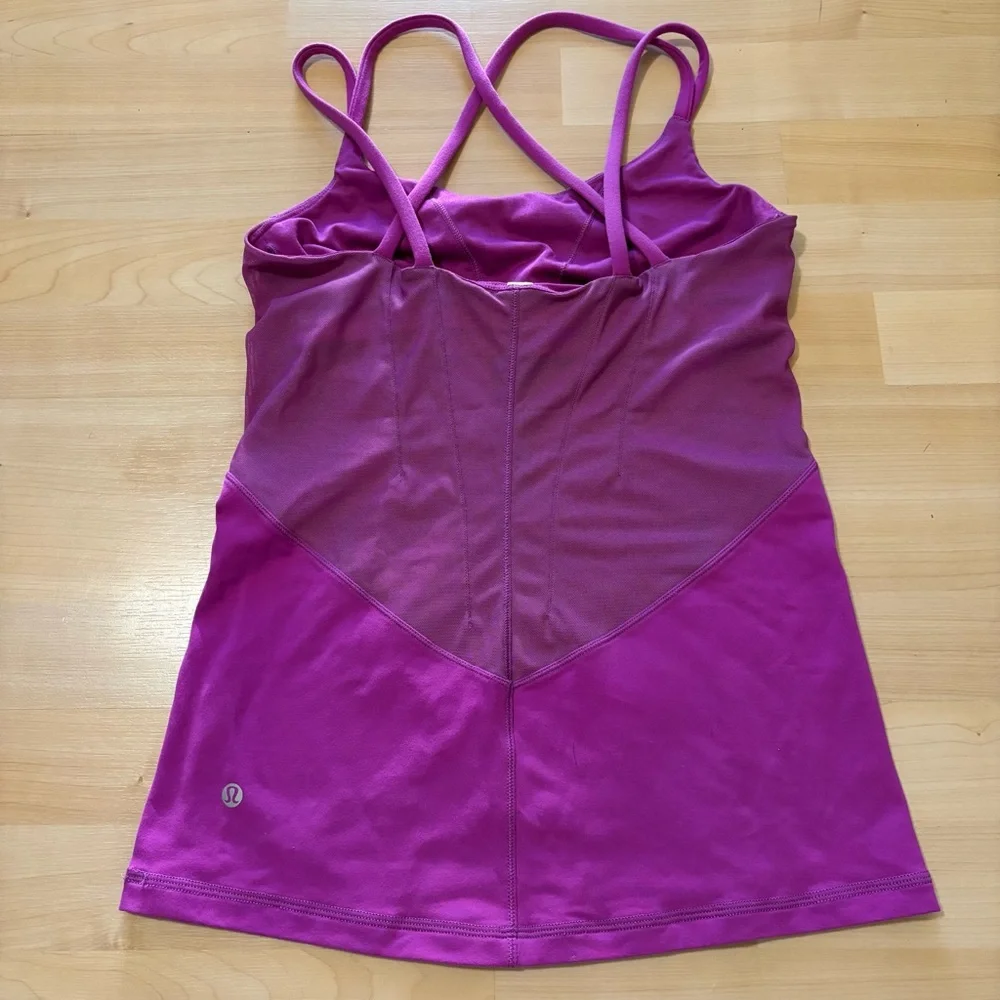 Lululemon Exquisite Mesh Tank Size 6 Violet Work Out Top Athletic Pickleball